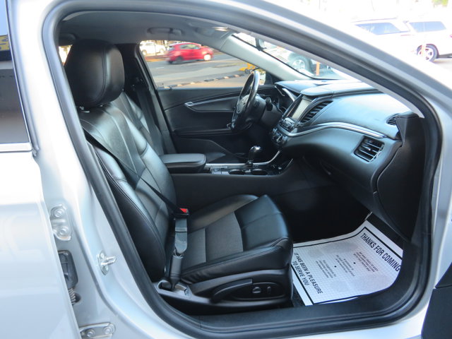 2018 Chevrolet Impala 1LT photo 13