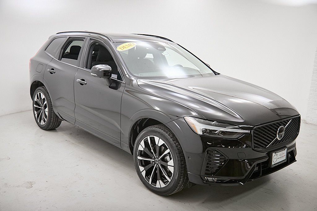 2026 VOLVO XC60 - Image 3