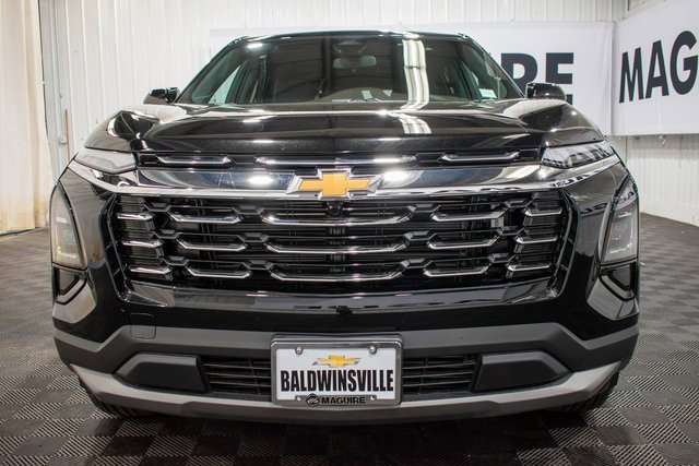 2026 Chevrolet Equinox LT photo 3