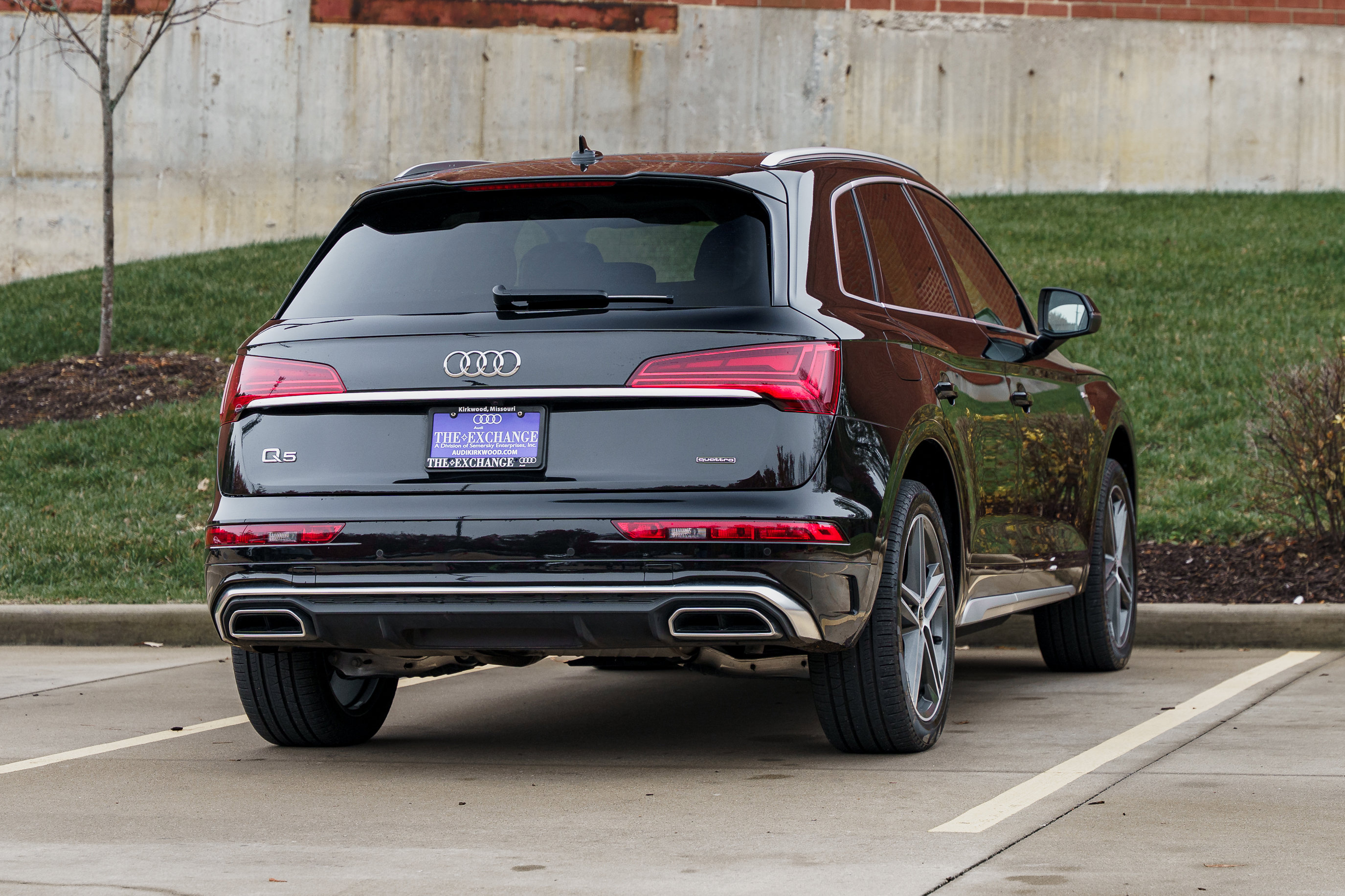 2024 Audi Q5 S line Premium Plus photo 3