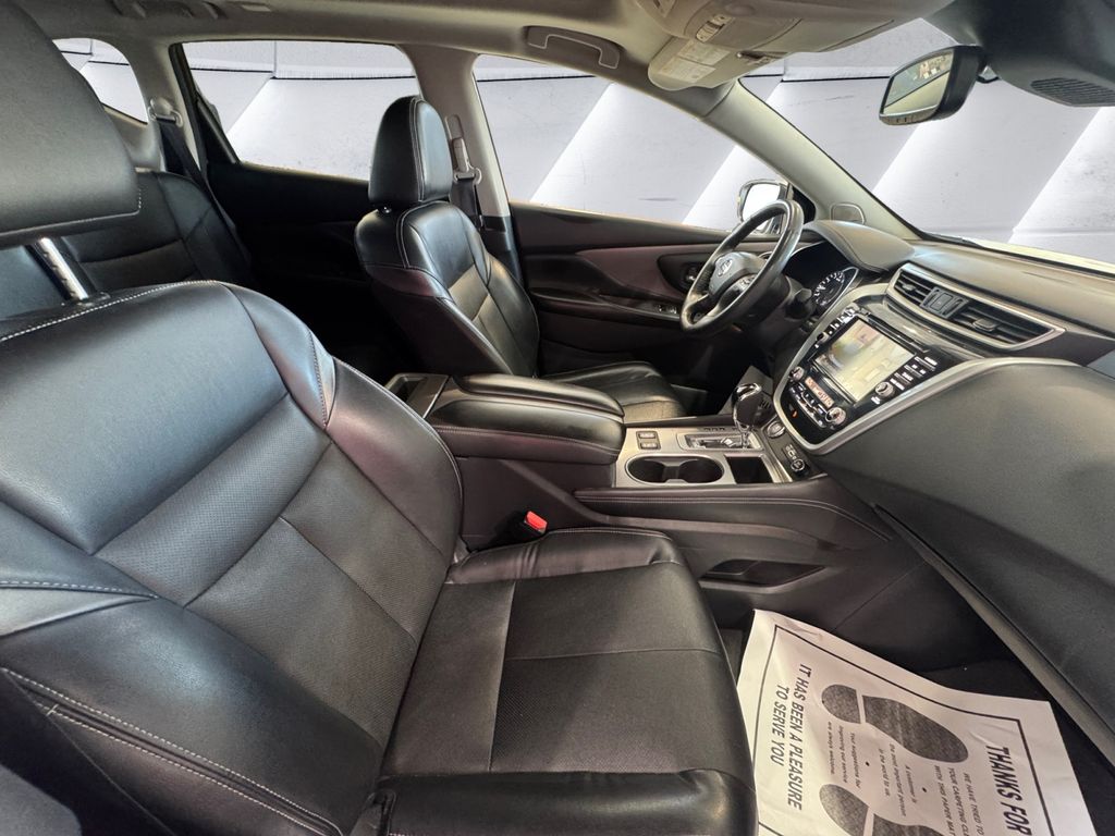 2021 Nissan Murano SL photo 14