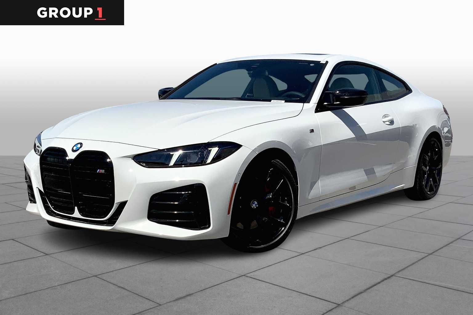 2026 BMW 4 Series M440i's photo