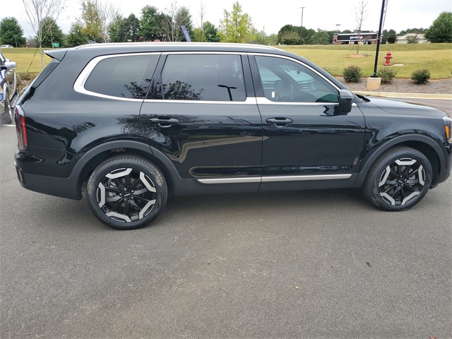 2024 Kia Telluride EX X-Line photo 4