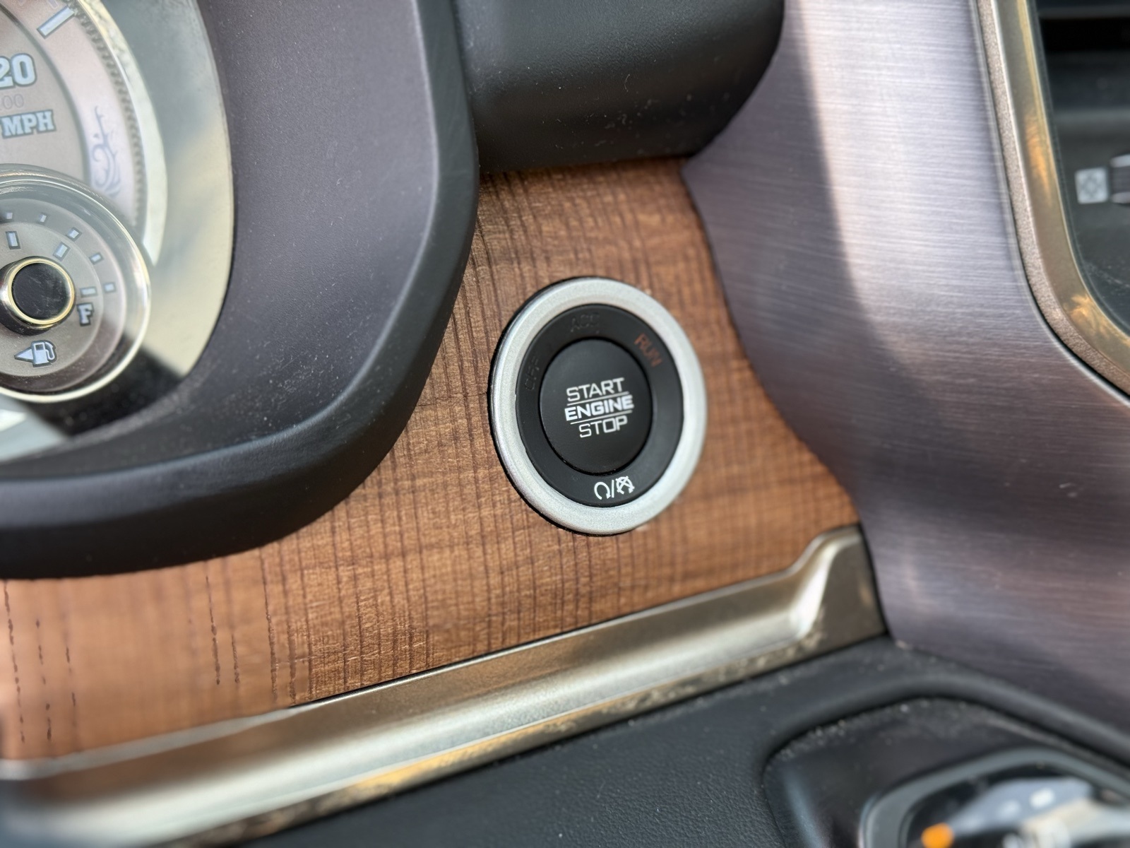 2021 Ram 1500 Laramie Longhorn photo 21