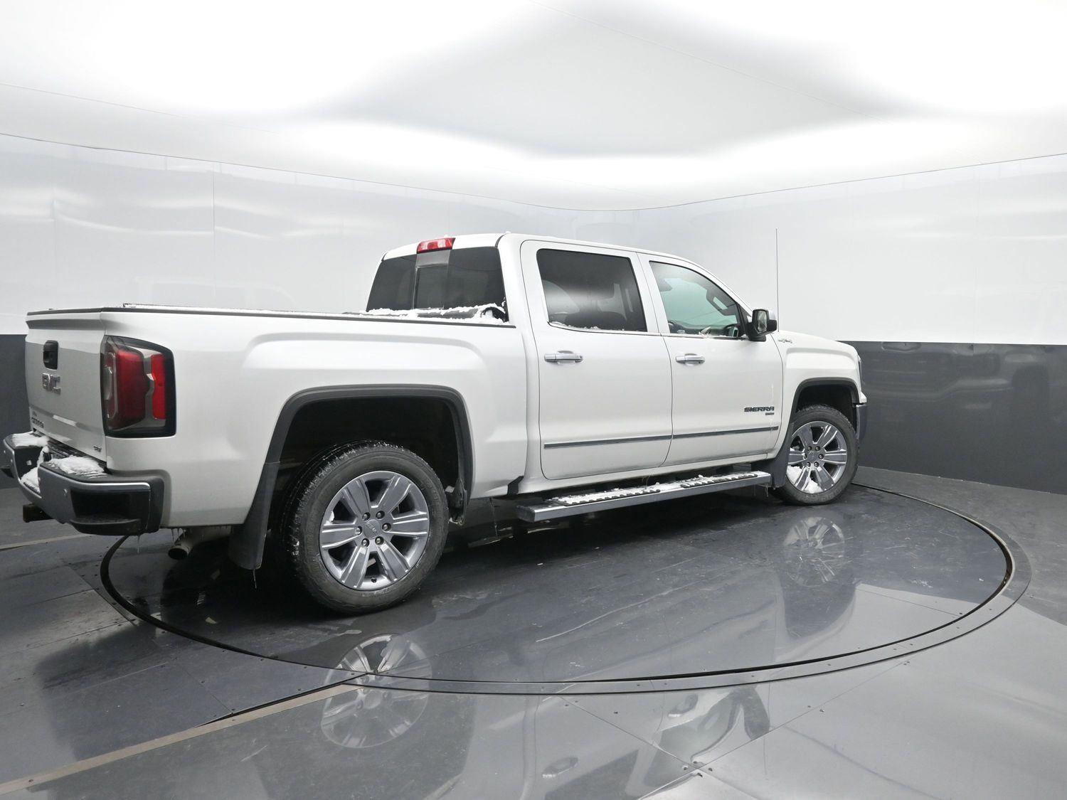 2018 GMC Sierra 1500 SLT's photo