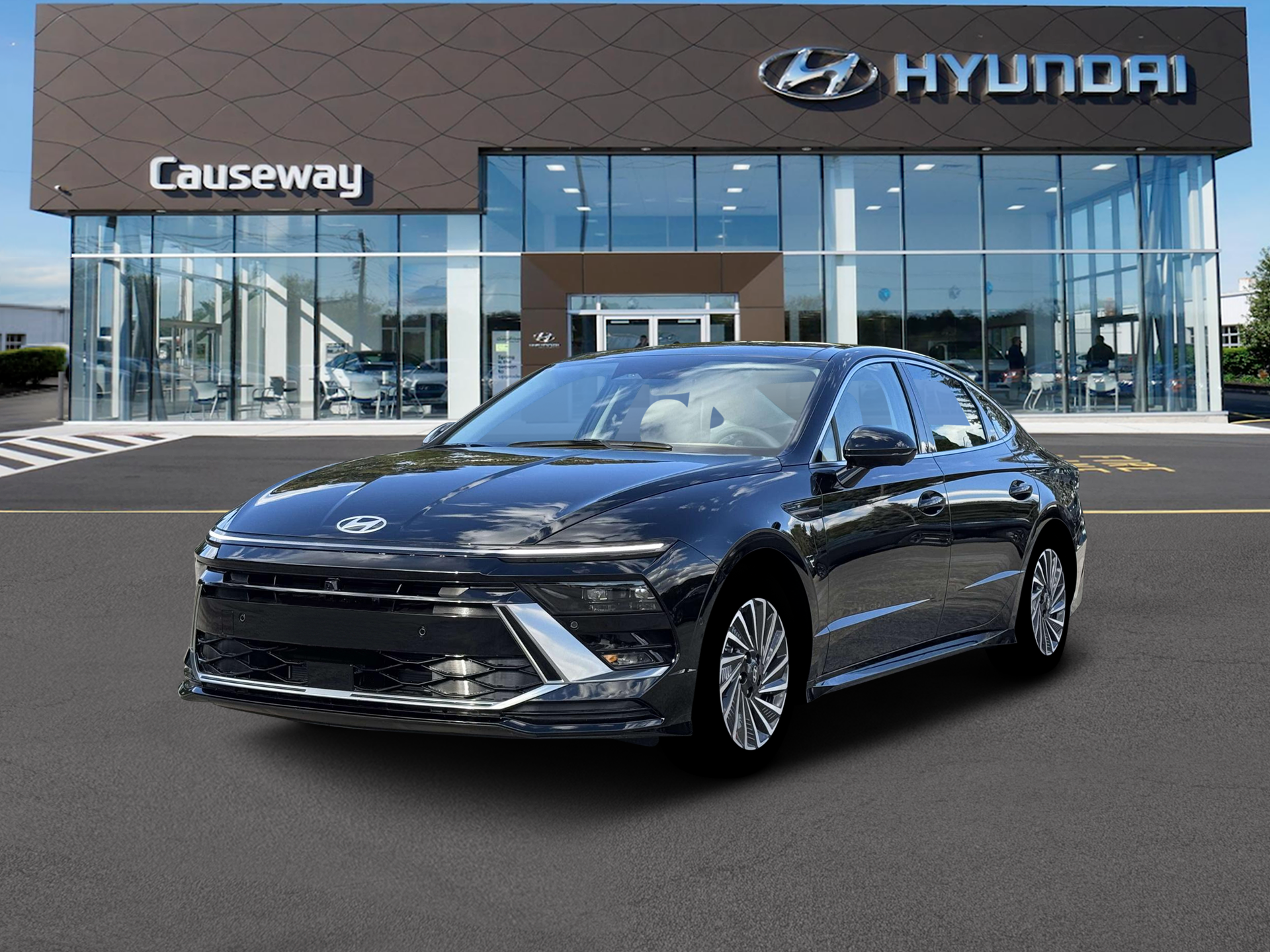 2026 Hyundai Sonata Hybrid Limited's photo