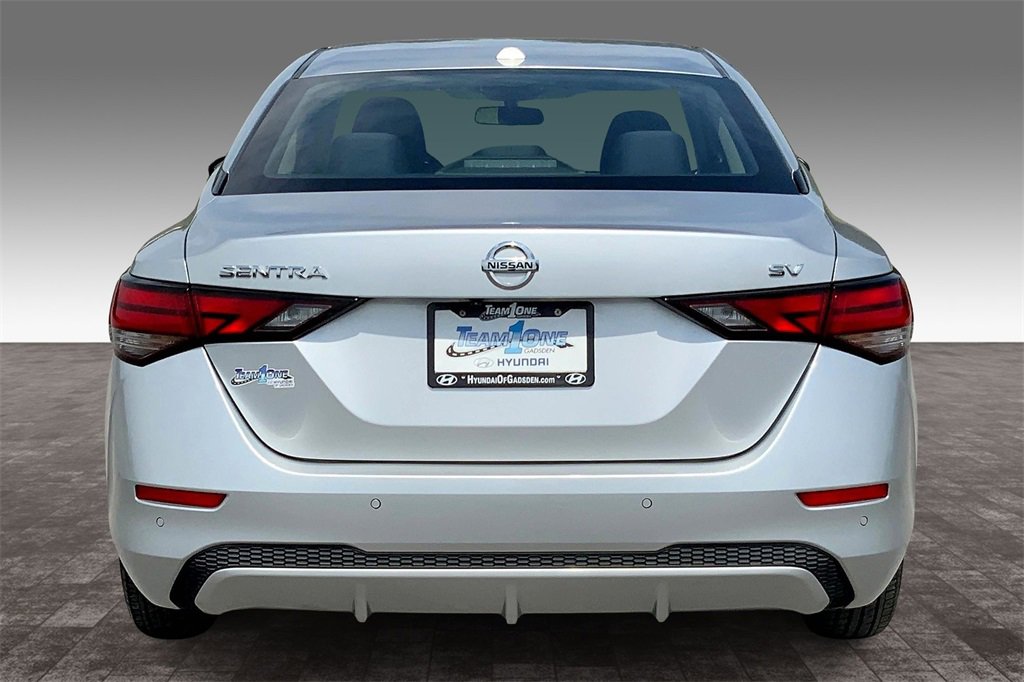 2021 Nissan Sentra SV photo 3