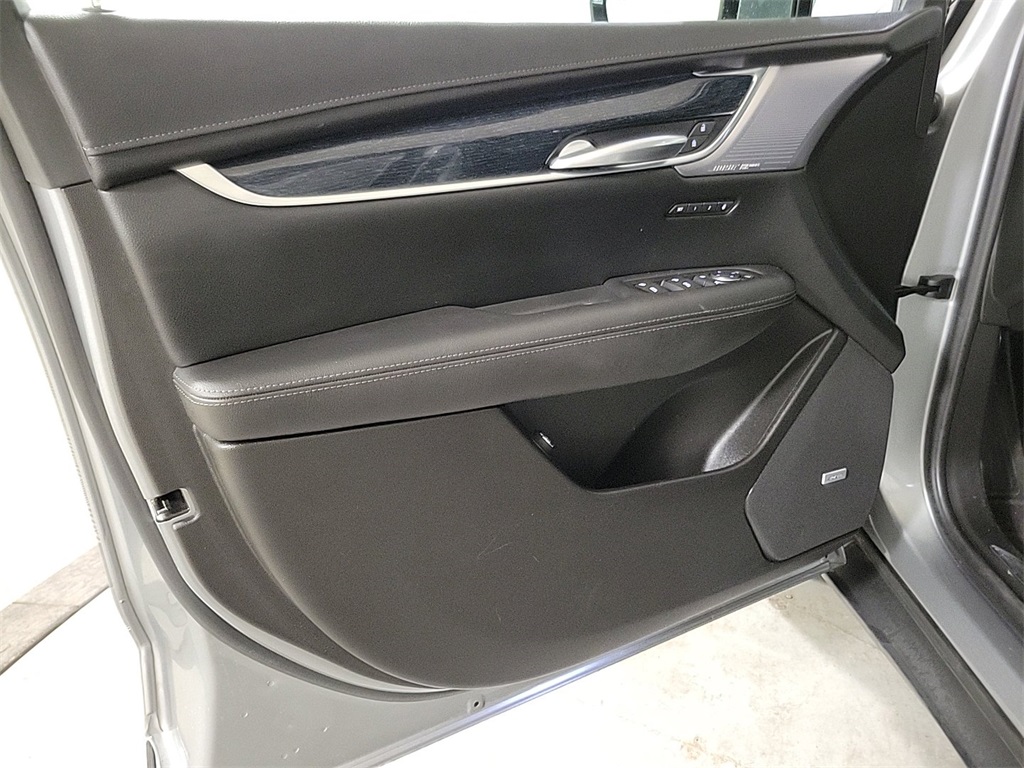 2025 CADILLAC XT5 - Image 23