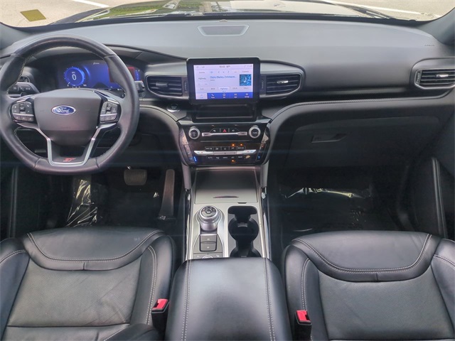 2022 Ford Explorer ST photo 5