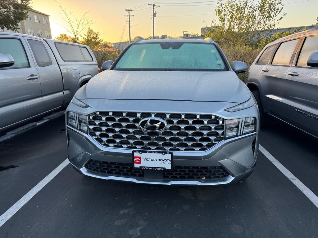 2021 Hyundai Santa Fe SEL photo 2