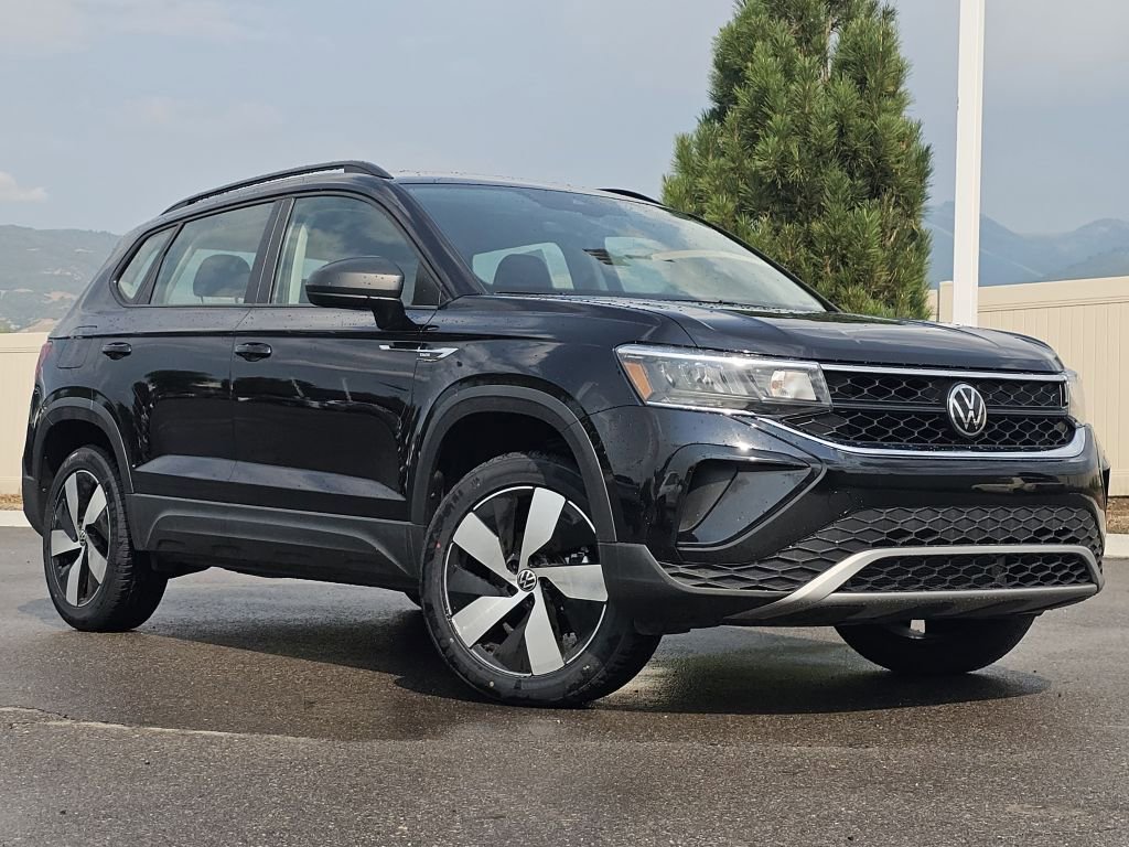 2024 Volkswagen Taos S photo 2