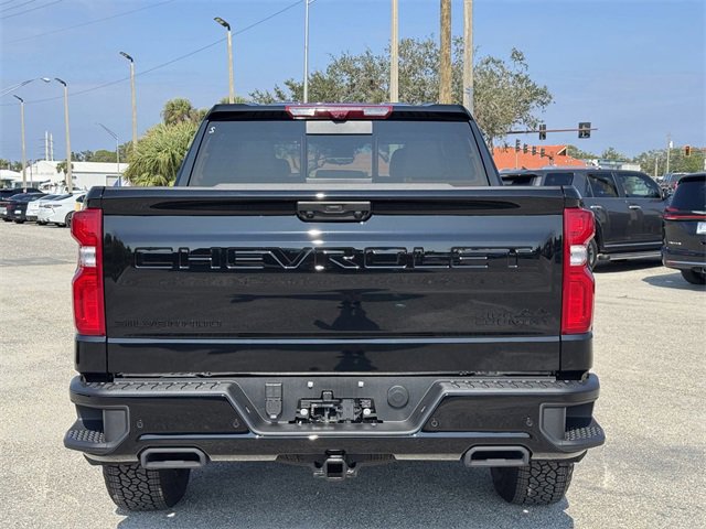 2025 Chevrolet Silverado 1500 High Country photo 6