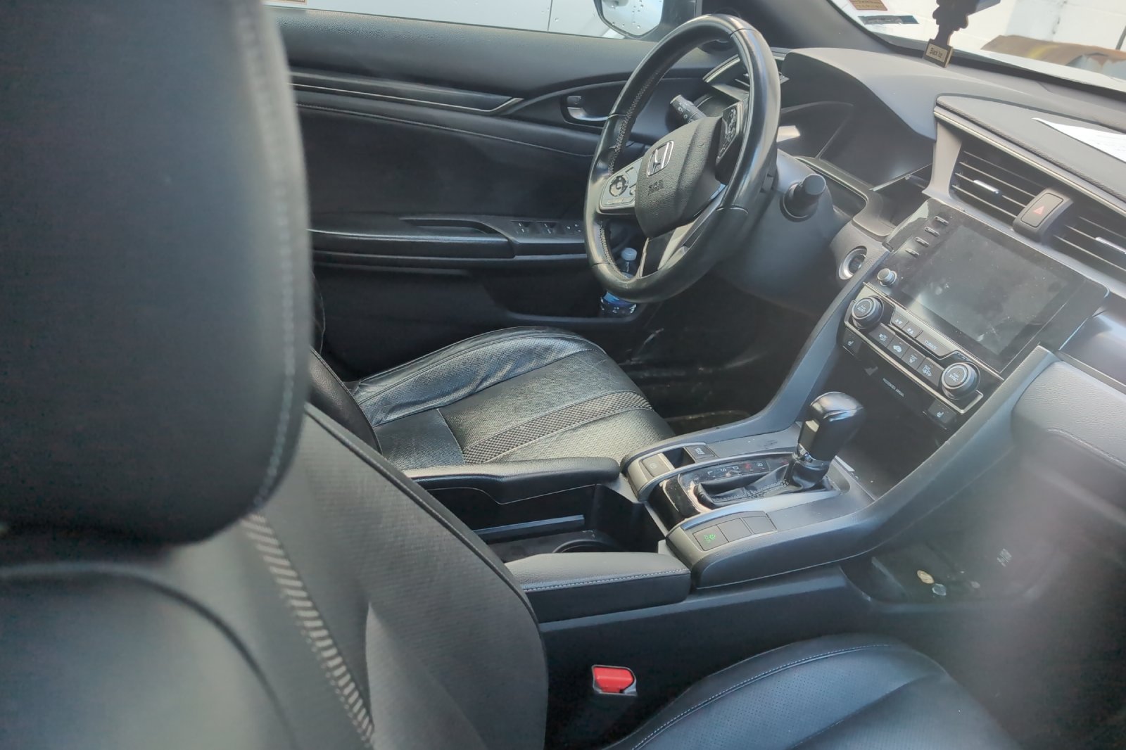 2020 Honda Civic EX-L photo 3