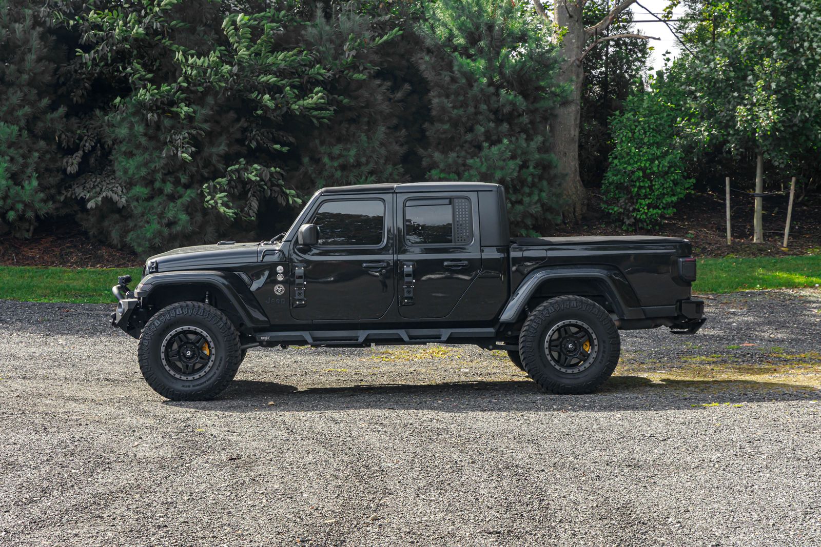 2020 Jeep Gladiator Overland photo 4