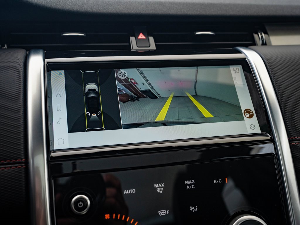 2023 Land Rover Discovery Sport SE R-Dynamic photo 24