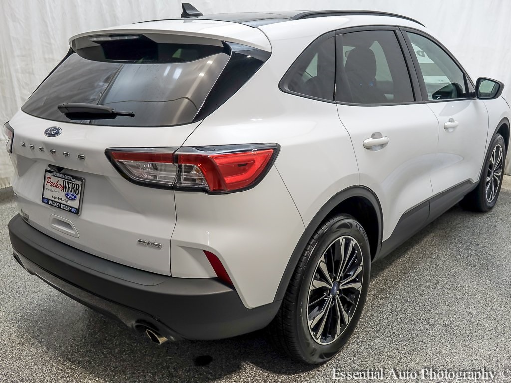 2022 Ford Escape SE photo 7