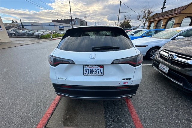 2024 Honda HR-V Sport photo 2