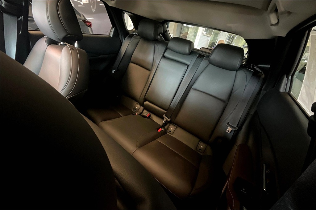 2025 MAZDA CX-30 - Image 9