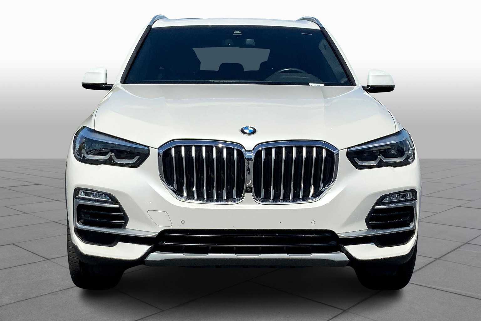 2021 Bmw X5 xDrive45e photo 3