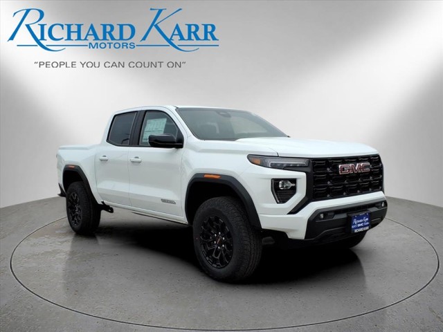 2026 GMC Canyon Elevation's photo