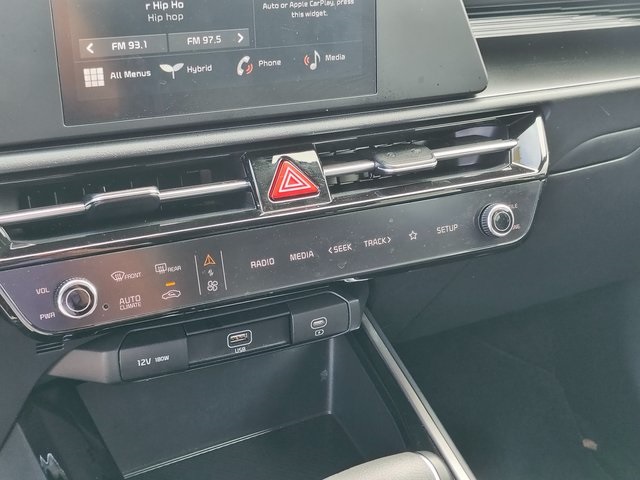 2024 Kia Niro LX photo 15