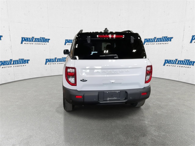 2025 Ford Bronco Sport Outer Banks photo 3