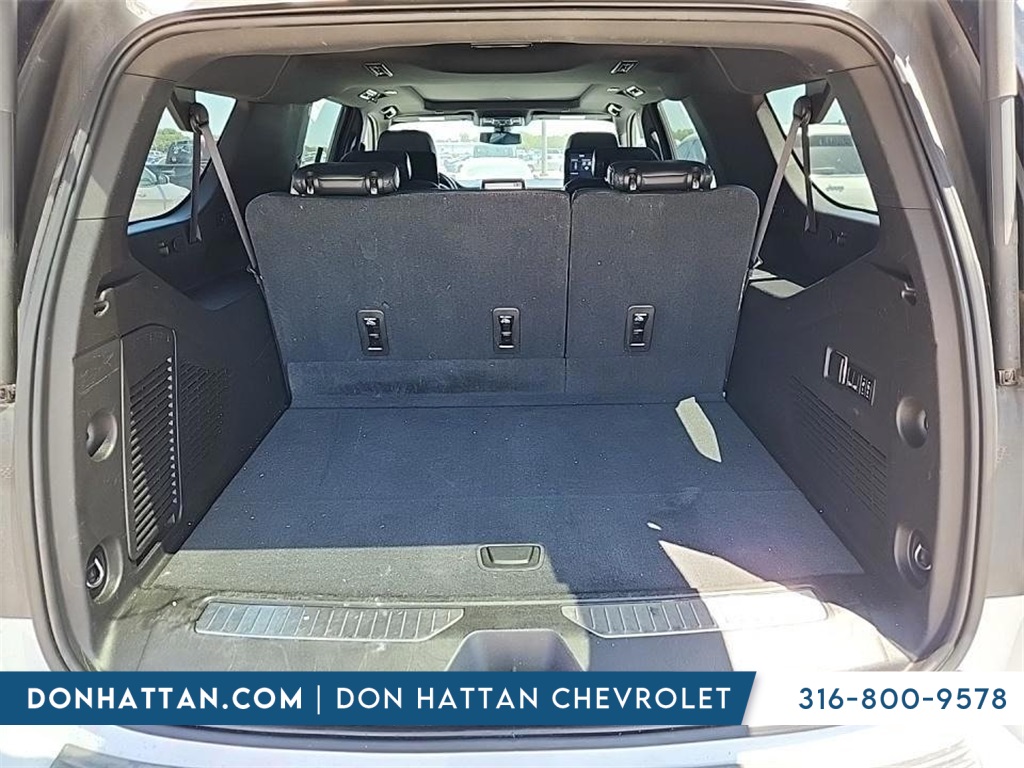 2021 Chevrolet Suburban Z71 photo 6