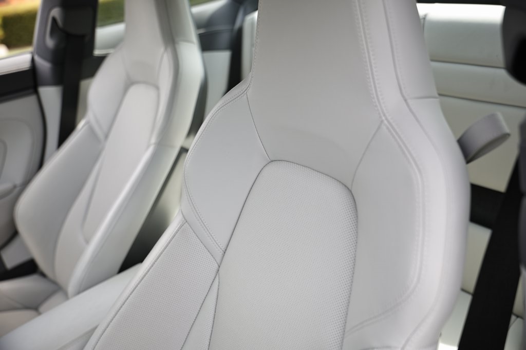 2024 Porsche 911 T 4 photo 24