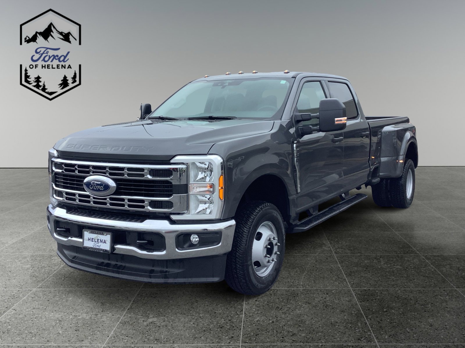 2026 Ford F-350 Super Duty XLT's photo