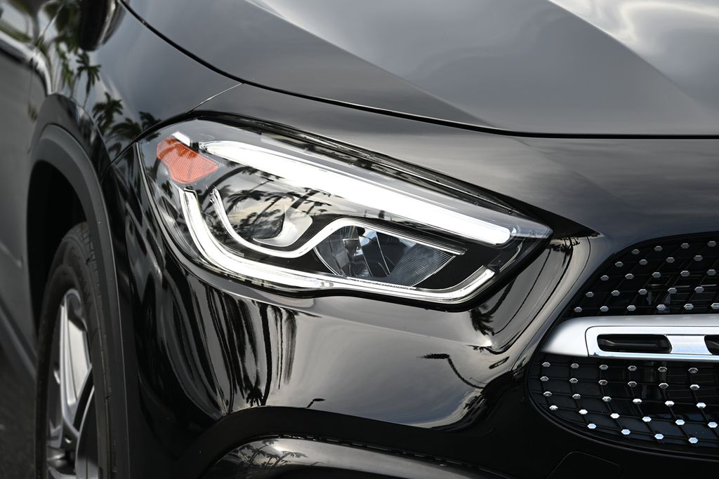 2023 Mercedes Benz GLA 250 photo 7