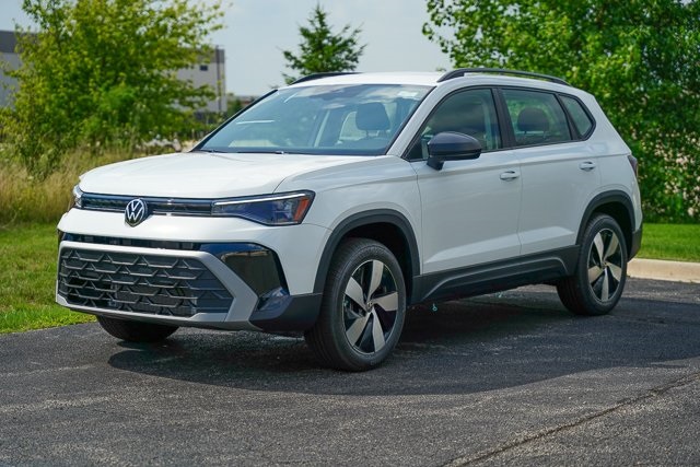 2025 Volkswagen Taos S photo 5