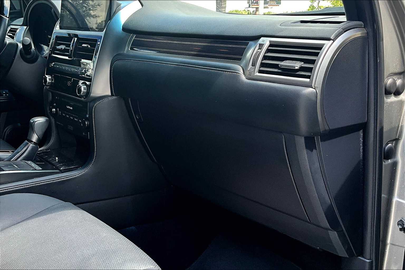 2023 Lexus GX 460 Premium photo 18