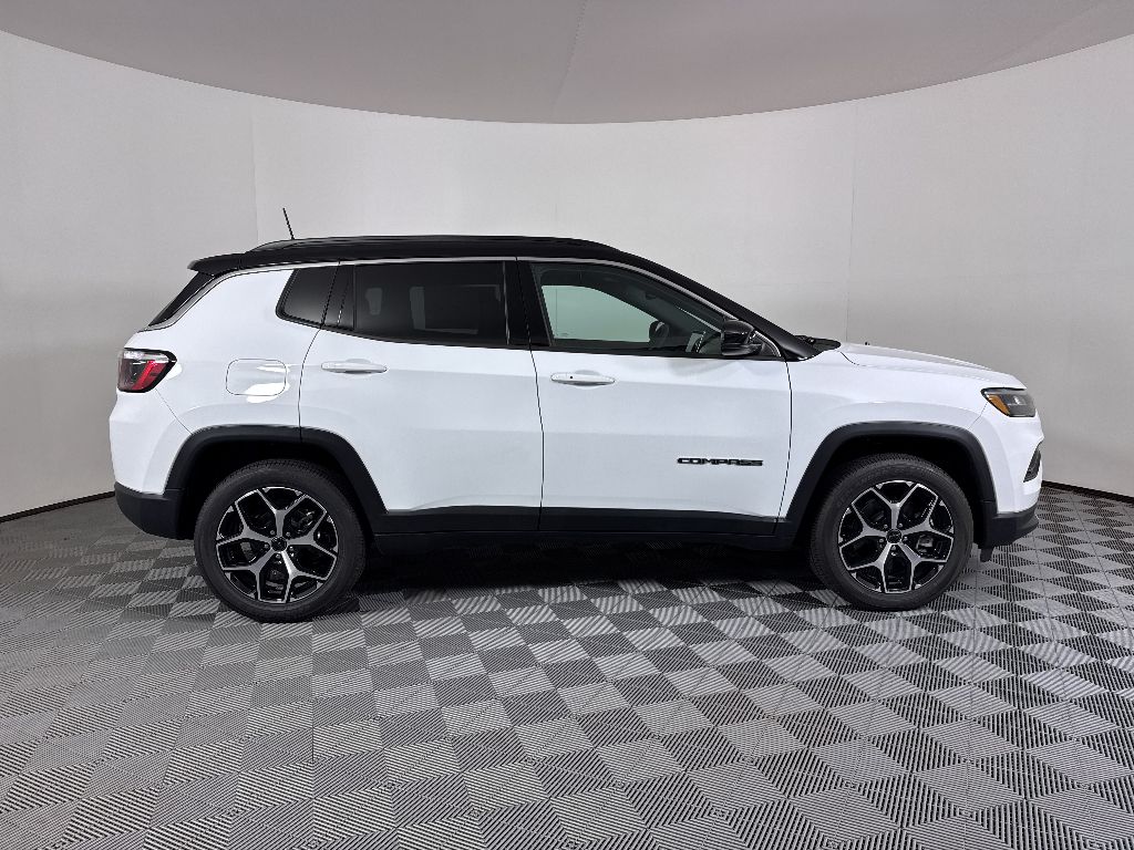 2025 Jeep Compass Limited photo 22