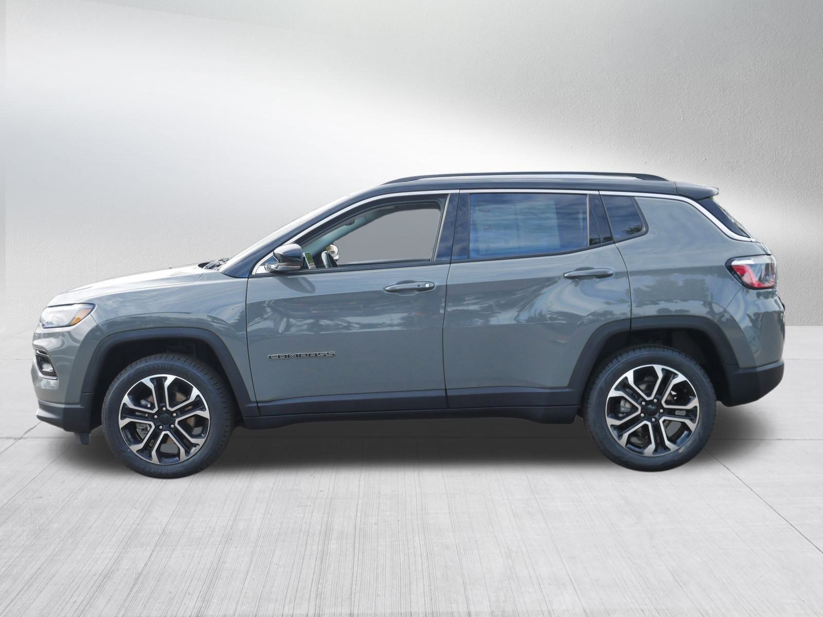 2022 Jeep Compass Limited photo 4