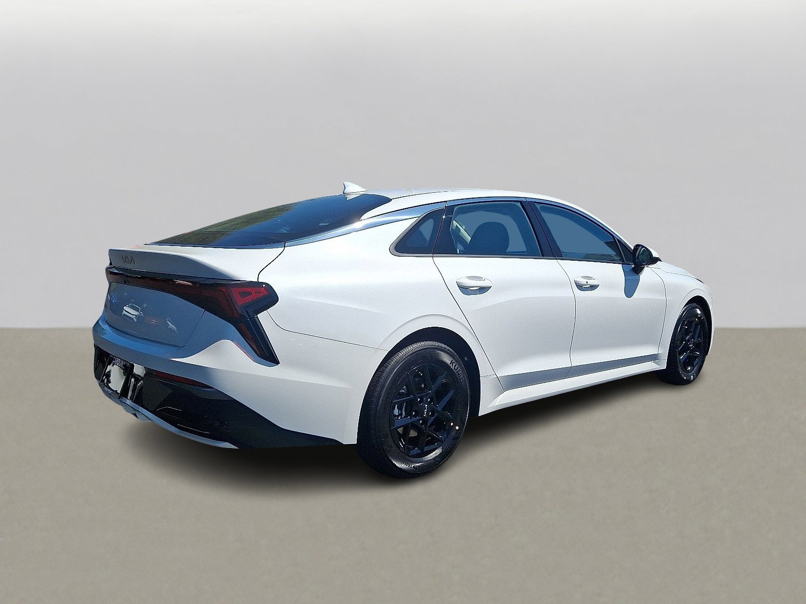 2026 Kia K5 LXS photo 4