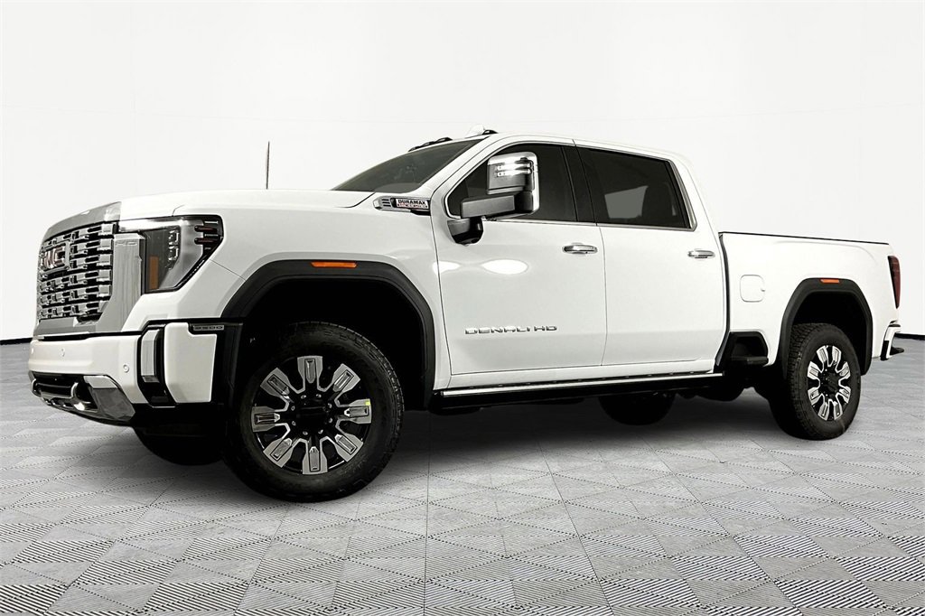 2026 GMC Sierra 2500HD Denali's photo