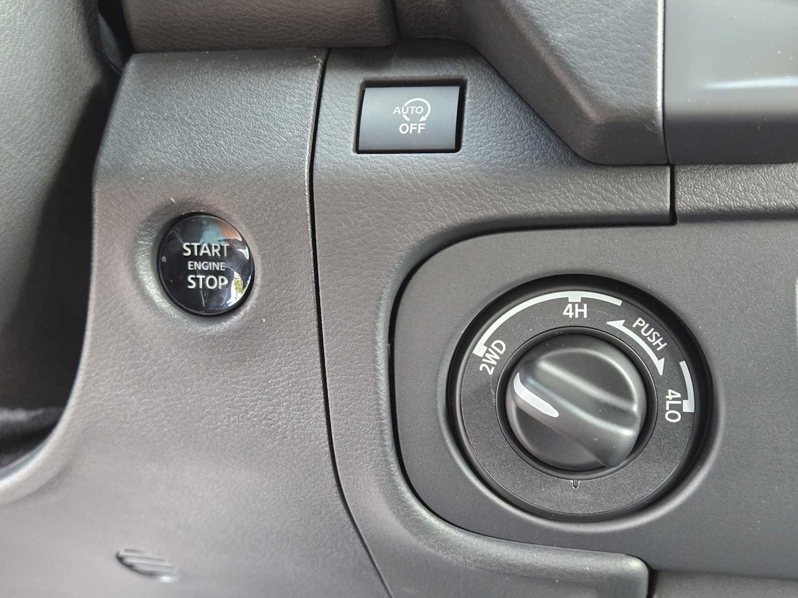 2026 Nissan Frontier Crew Cab SV photo 25