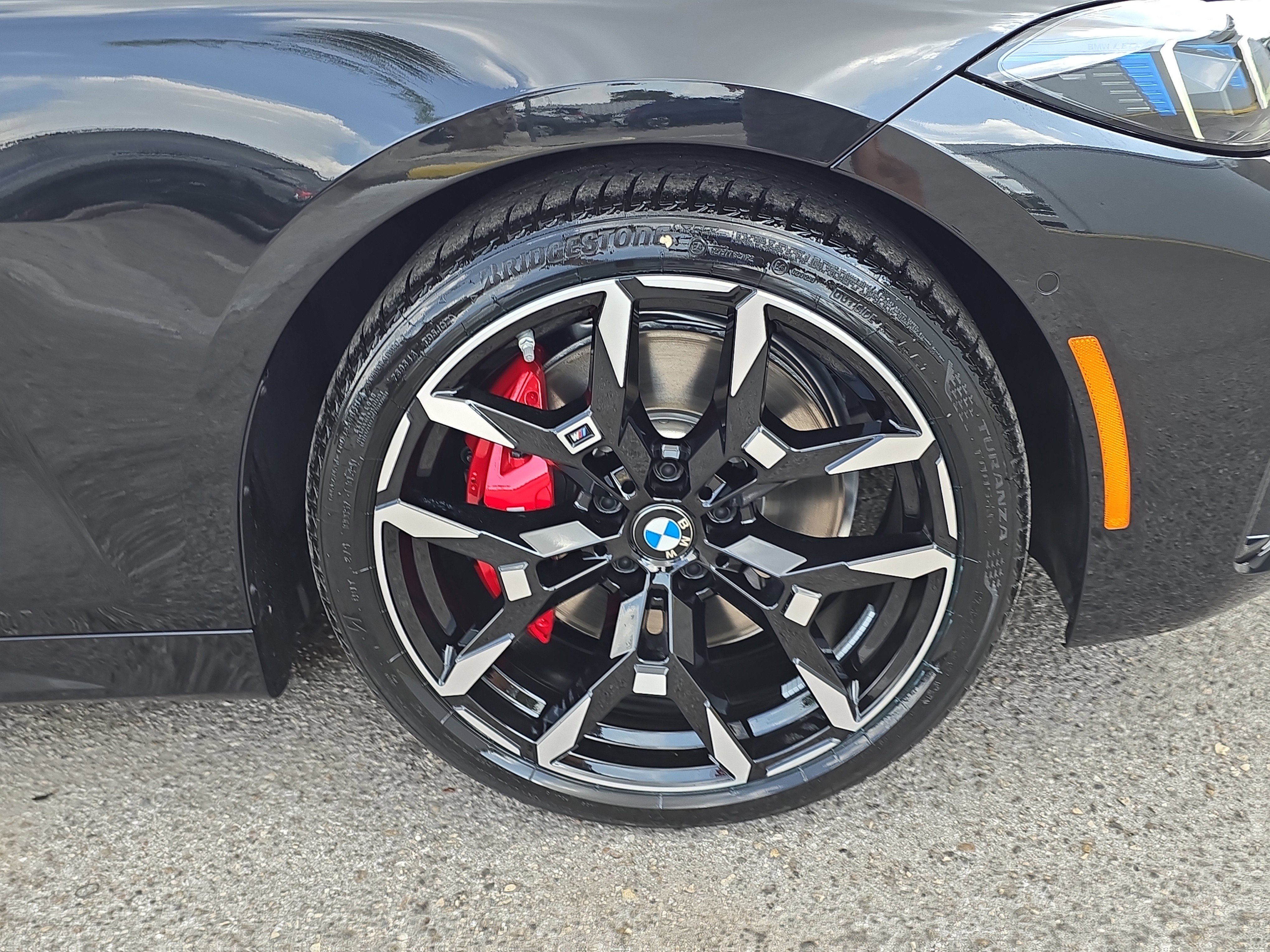 New 2026 Black Sapphire Metallic BMW 430i image 32