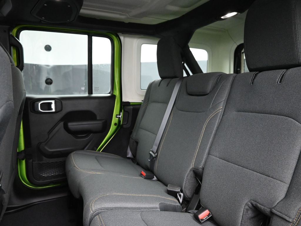 2025 Jeep Wrangler Sport S photo 8
