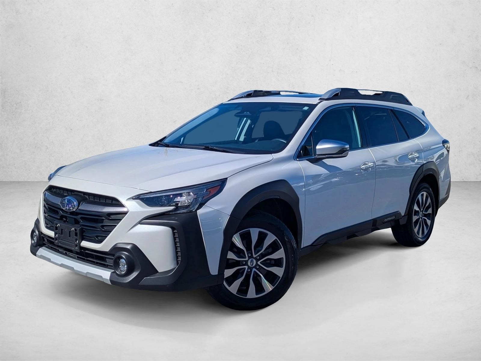 2024 Subaru Outback Touring's photo