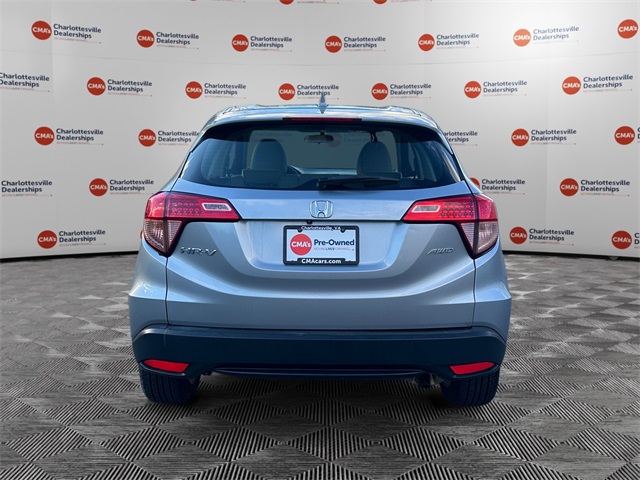 2018 Honda HR-V LX photo 4