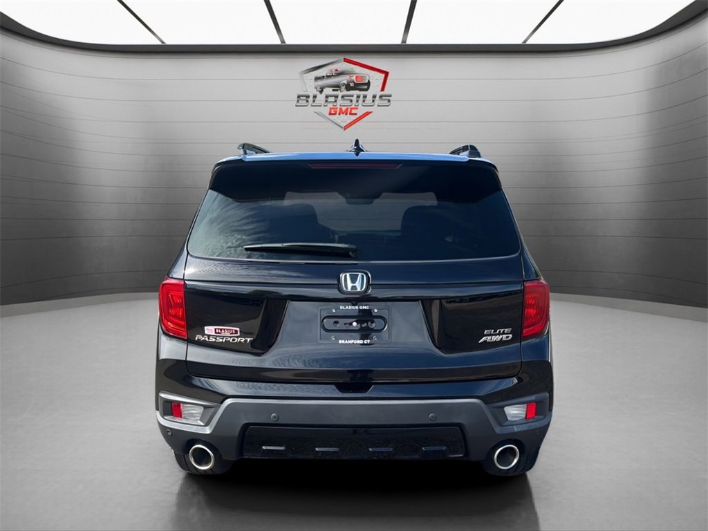 2022 Honda Passport Elite photo 4