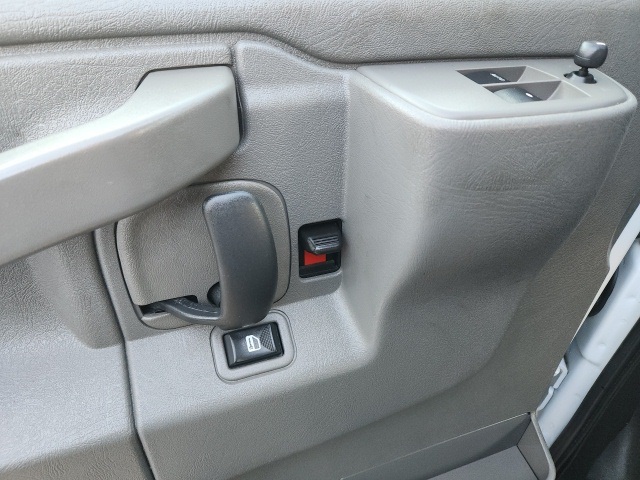 2022 Chevrolet Express 2500 Work Van Cargo photo 13