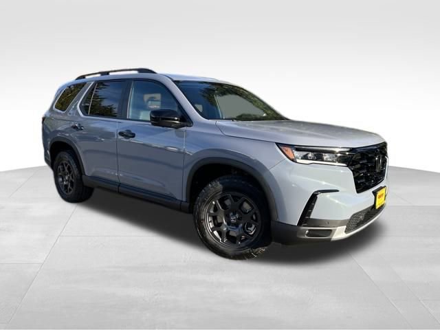 2025 Honda Pilot TrailSport's photo