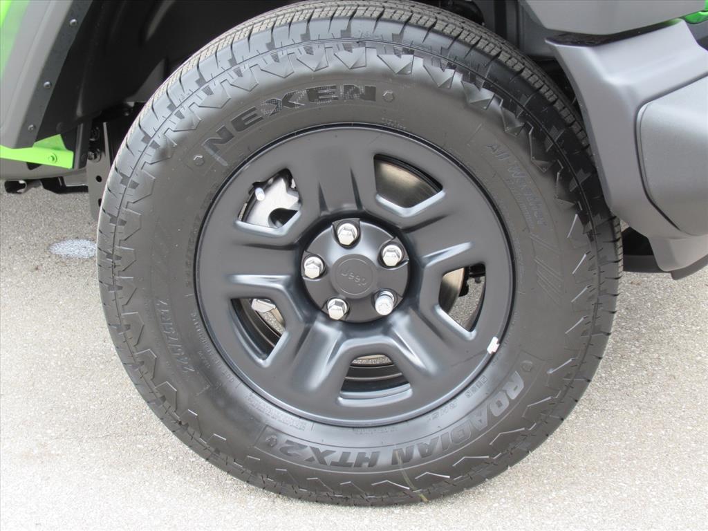 2025 Jeep Wrangler Sport photo 7