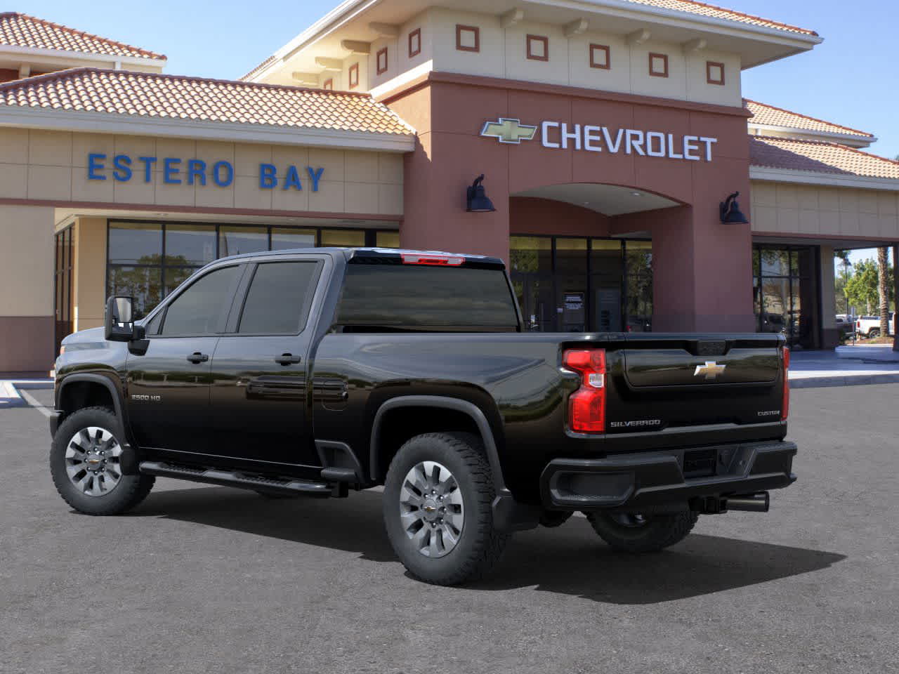 2025 Chevrolet Silverado 2500HD Custom photo 3