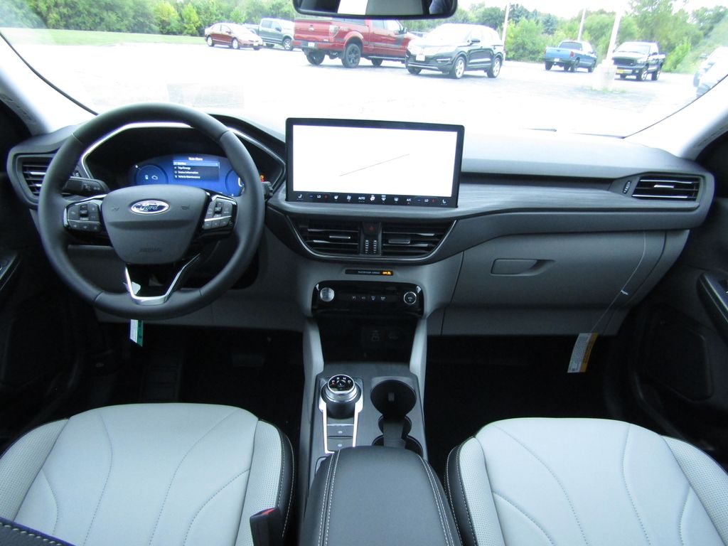 2025 Ford Escape Platinum photo 12