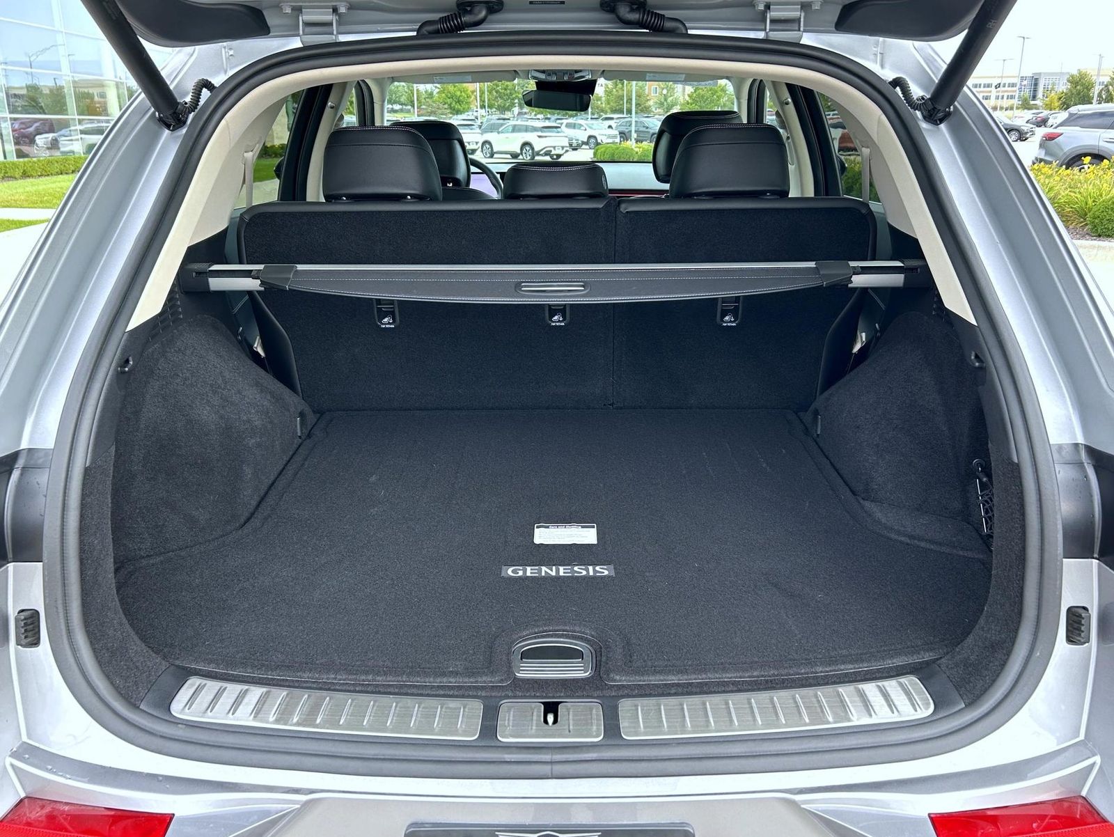 2026 Genesis Electrified GV70 Advanced photo 9