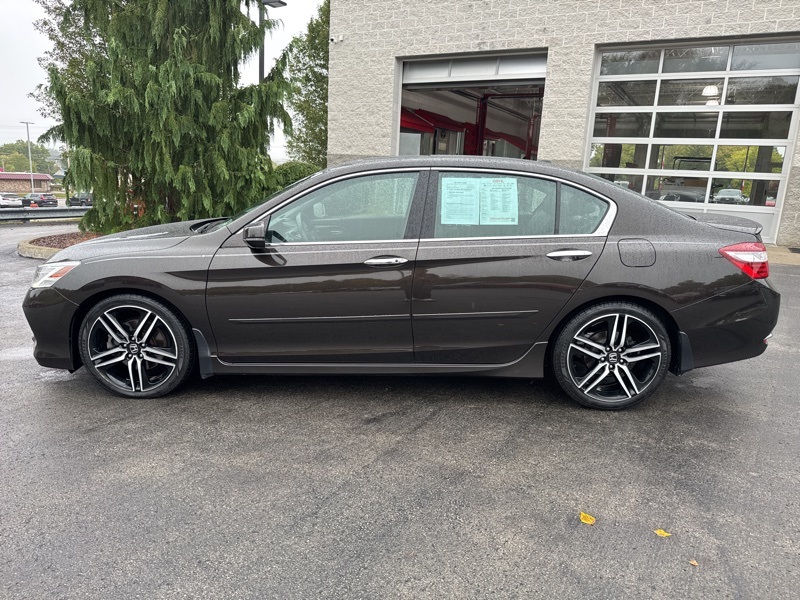 2017 Honda Accord Touring photo 7