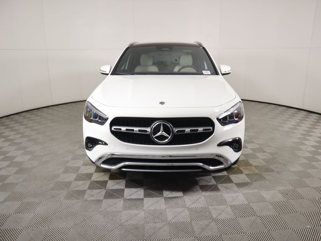2026 Mercedes Benz GLA 250 photo 2